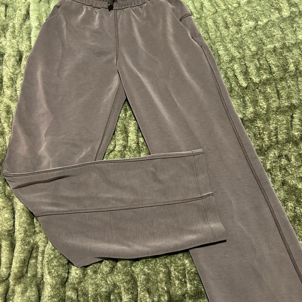 lululemon athletica Women's Gray Joggers